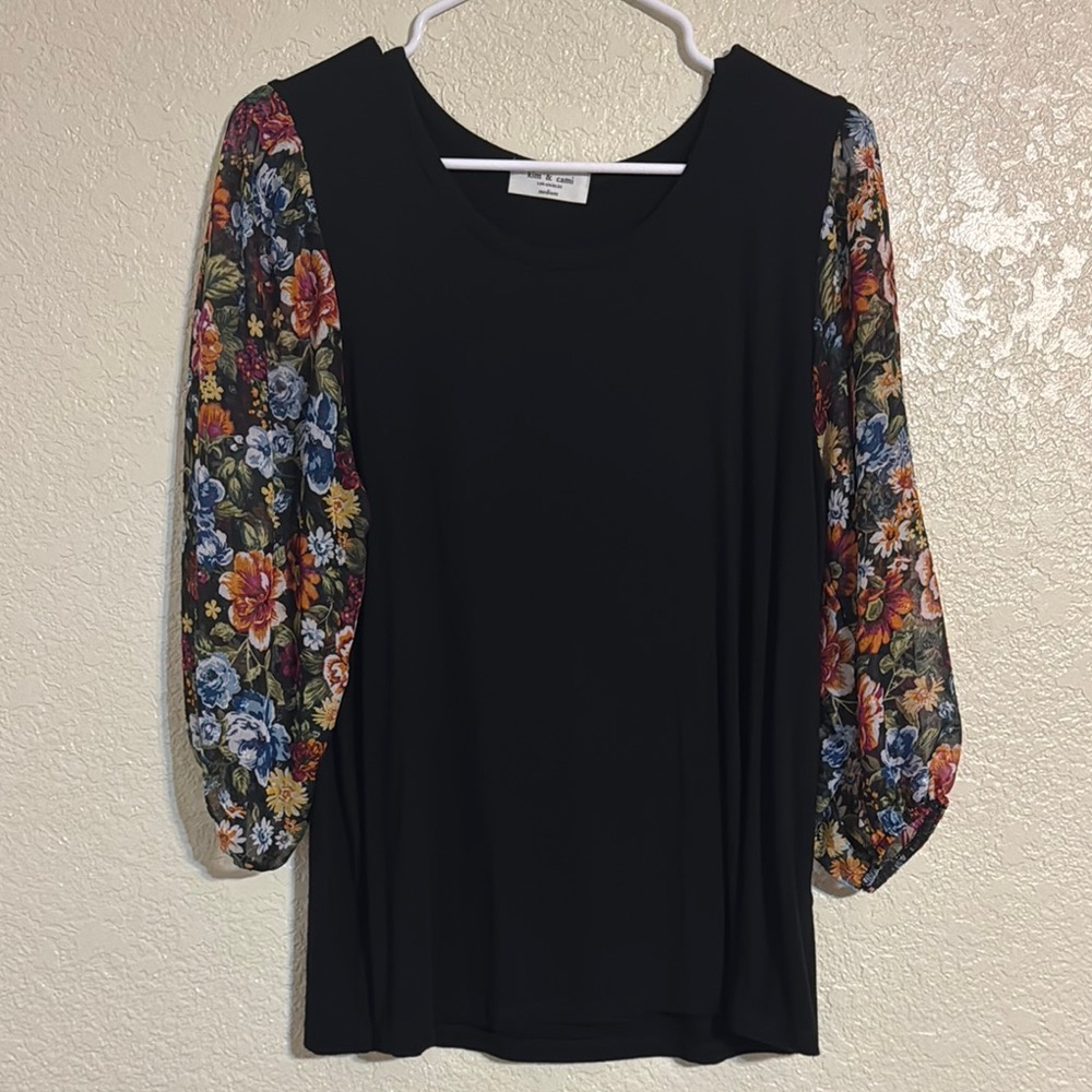 Kim & Cami Los Angeles | Black Blouse with Floral Sleeves